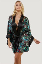 Menagerie Kimono - Sophisticated Stature